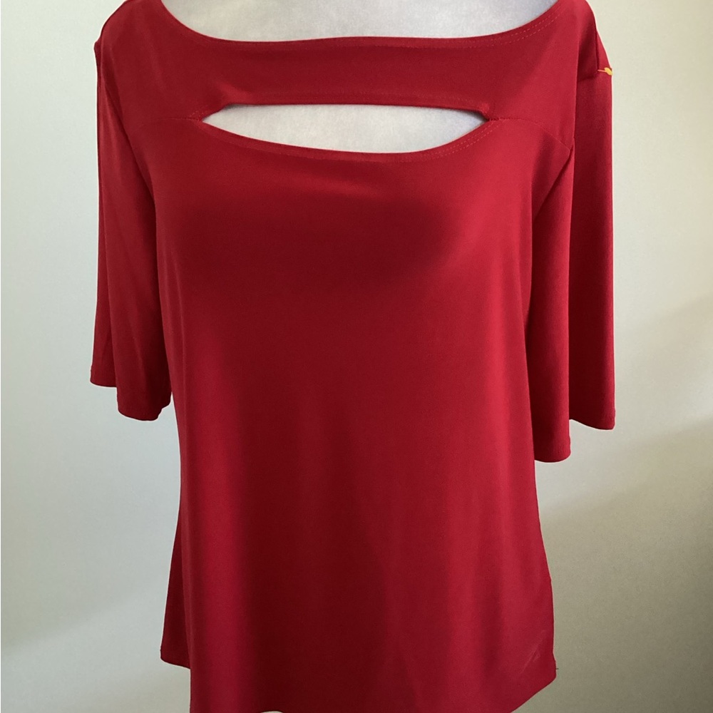 ASHLEY BLUE Red Keyhole Neck Short Sleeve Top
